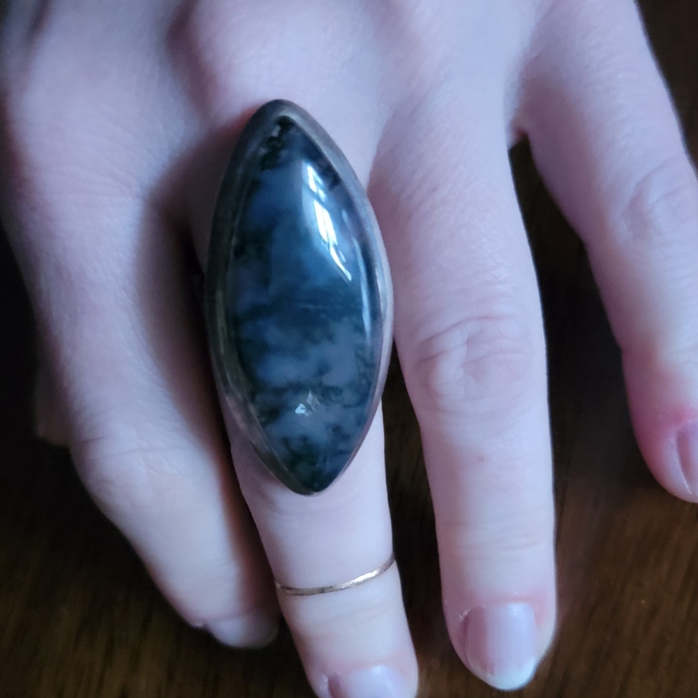 Large Sterling Silver Moss Agate Ring, Vintage - Picture 5 of 5